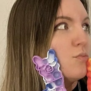 Nicole Allen, 39 (Star di YouTube)