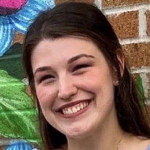 Nicole Axelrod, 27 (TikTok Star)