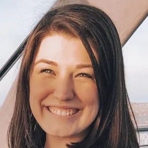 Nicole Axelrod image 7