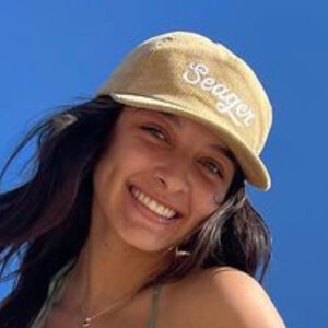 Nicole DeLaFuente, 21 (TikTok Star)