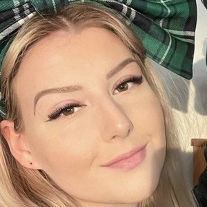 Nicole Downs, 25 (TikTok Star)