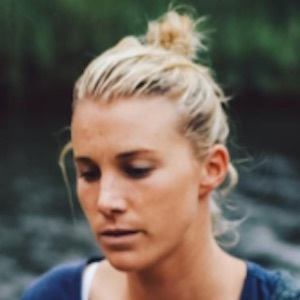 Nicole Eddy, 33 (YouTube明星)