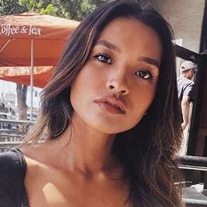 Nicole Elise image 2