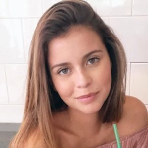 Nicole Falciani, 28 (Blogger)