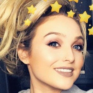 Nicole Grace, 29 (YouTube明星)