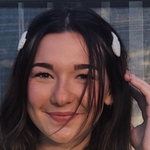 Nicole Kissler, 26 (TikTok Star)