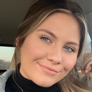 Nicole Larson image 3