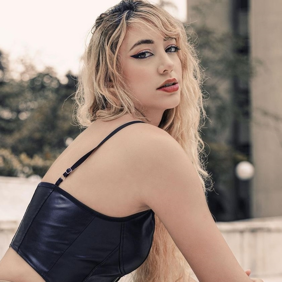 Nicole Louise, 22 (TikTok Star)