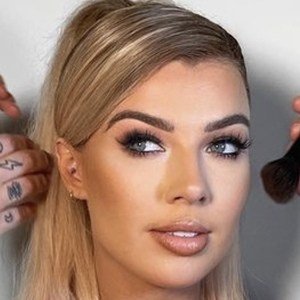 Nicole O'Brien, 30 (Reality Star)