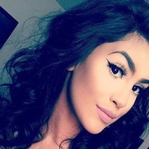 Nicole Ramos, 33 (Estrella de Telerrealidad)