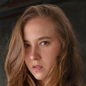 Nicole Regnier, 30 (足球运动员)