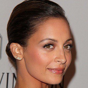 Nicole Richie, 42 (Реальная звезда)