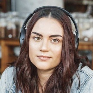 Nicole Rizza Coulter image 2