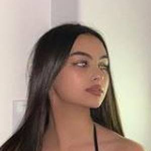 Nicole Sahebi, 22 (TikTok Star)