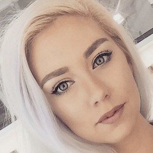 Nicole Skyes, 32 (YouTube Star)