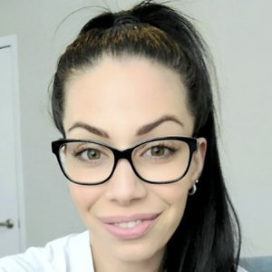 Nicole Victoria, 35 (Entrepreneur)