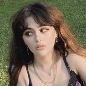 Nika Sadros, 23 (TikTok明星)