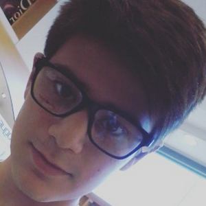 Nikiforos Malagaris, 23 (YouTube明星)