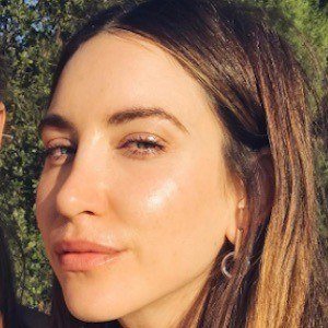 Nikki DeRoest, 41 (博主)