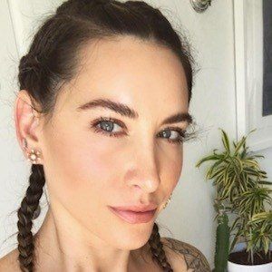 Nikki DeRoest, 41 (博主)