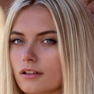 Nikki Neisler, 24 (TikTok Star)