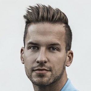 Niklas Niebiossa, 28 (Instagram Star)