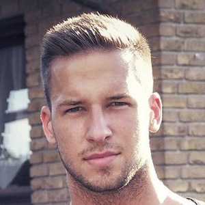 Niklas Niebiossa, 28 (Instagram Star)