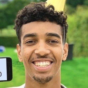 Niko Omilana, 27 (YouTuber)