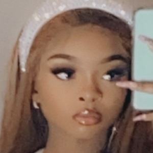 NiKyra Phillips, 23 (TikTok明星)