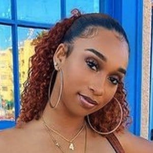 Nilla Allin (TikTok Star) - Age, Birthday, Bio, Facts, Family, Net