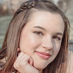 Nina Elizabeth image 6