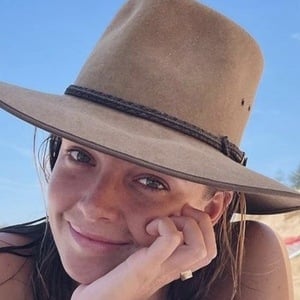 Nina Jephcott, 25 (TikTok明星)