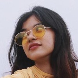 Nina Perry, 24 (TikTok Star)