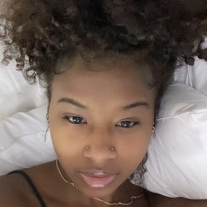 Niyaadadoll image 2