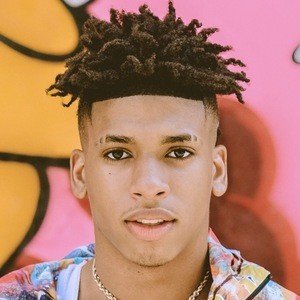NLE CHOPPA, 22 (说唱歌手)