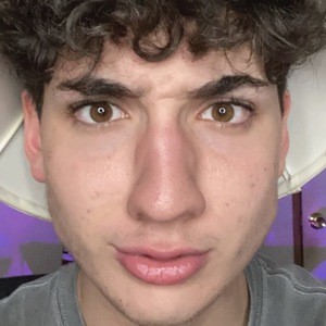 Noa Cunningham, 24 (TikTok Star)