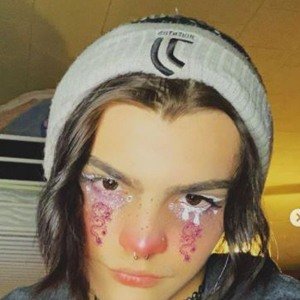 Noah Bailey, 21 (TikTok Star)