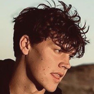 Noah Beck, 24 (TikTok Star)
