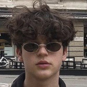 Noah Merzbacher, 25 (Estrella de Instagram)