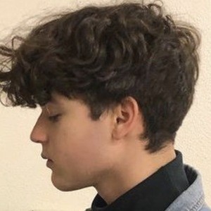 Noah Merzbacher, 25 (Star d'Instagram)