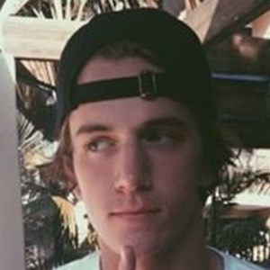 Noah Shackelford, 26 (Instagram Star)