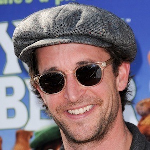 Noah Wyle image 6
