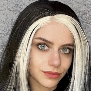 Nobosart, 28 (TikTok Star)