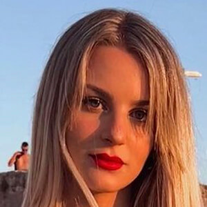 noe9977, 28 (Instagram Star)