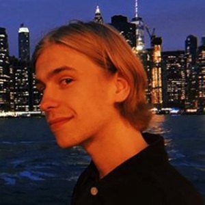 Noel Flike, 28 (Rapper)