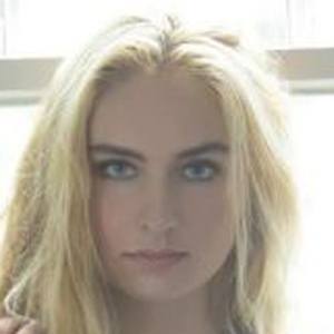 Noelle Hear, 21 (TikTok明星)