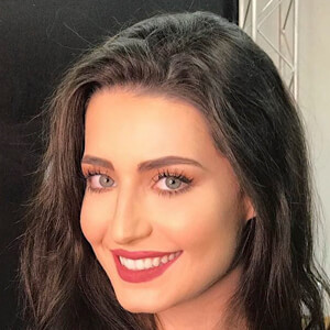 Noelle Nogueira, 29 (Instagram明星)