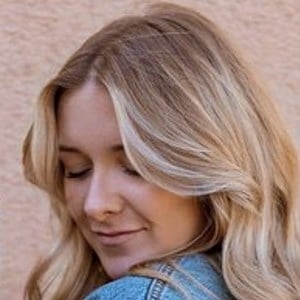 Noelle Simpson image 5