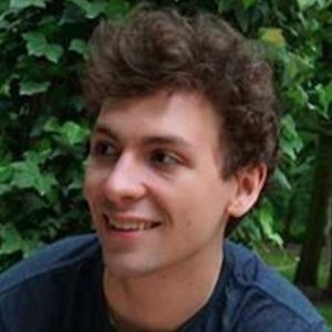 Nojracht, 25 (Star di YouTube)