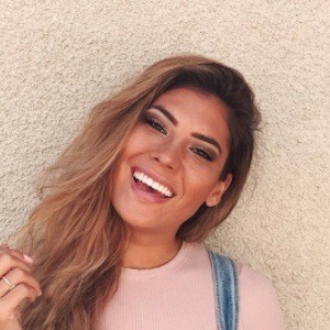 Noni Janur, 34 (现实之星)